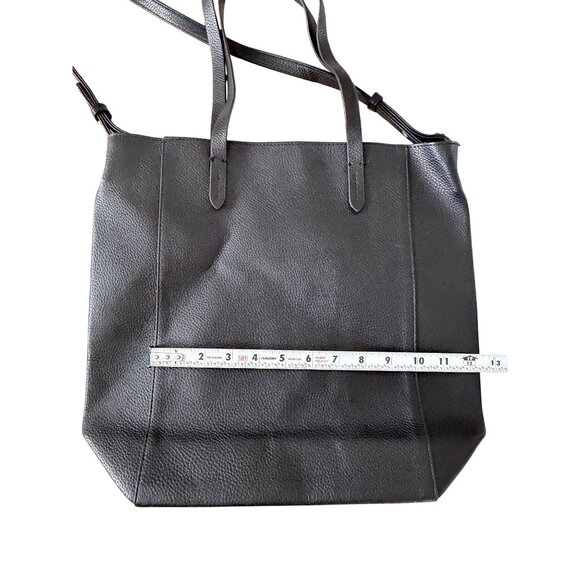 RALPH LAUREN Pebble Black Tote Bag w/ Shoulder Strap - Picture 6 of 12